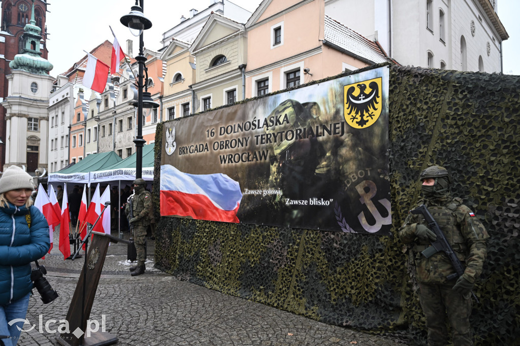 Przysięga żołnierzy 16. DBOT