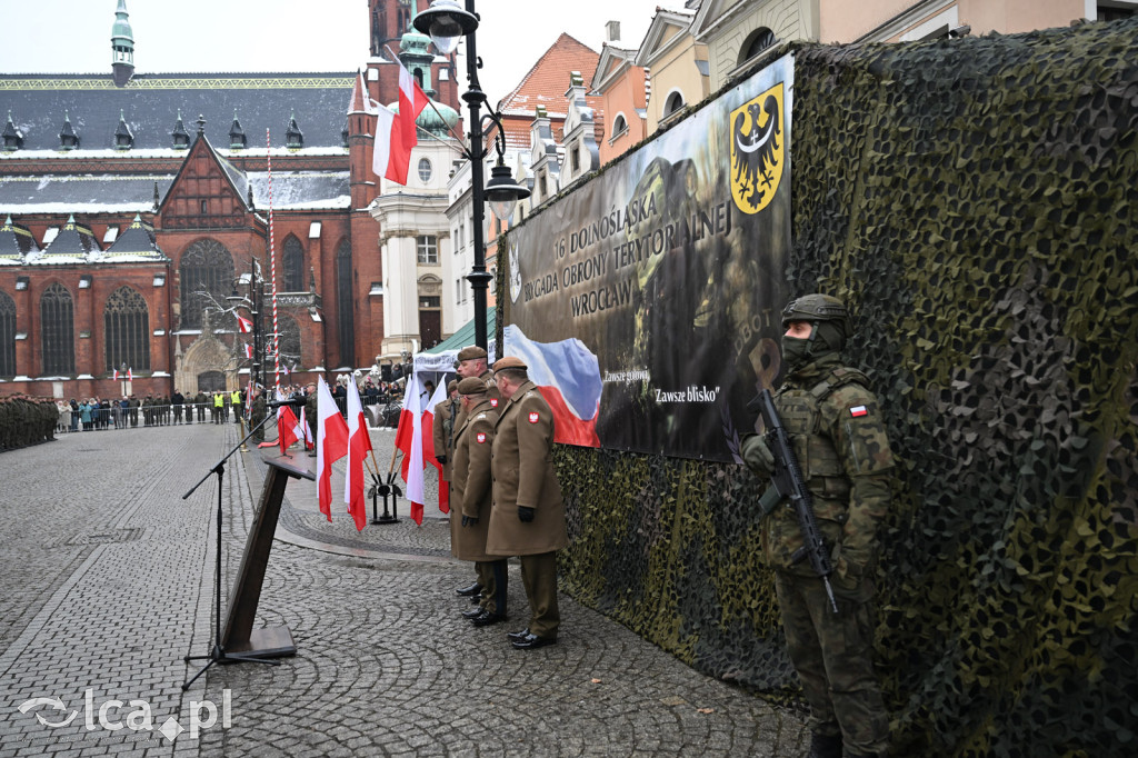 Przysięga żołnierzy 16. DBOT