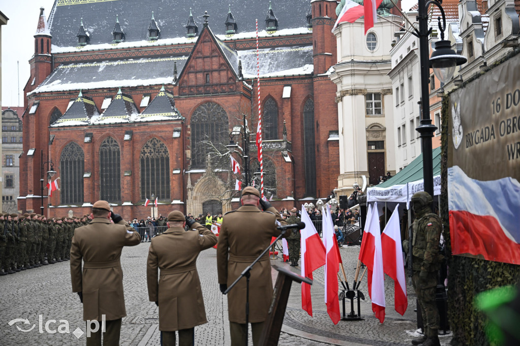Przysięga żołnierzy 16. DBOT