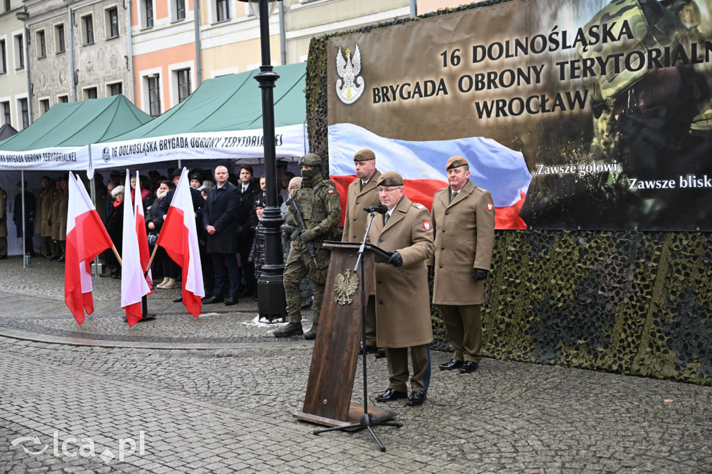 Przysięga żołnierzy 16. DBOT