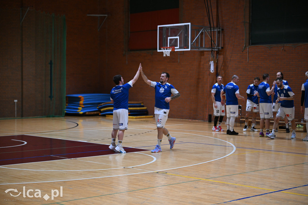  KS Basket Legnica miażdży rywali!