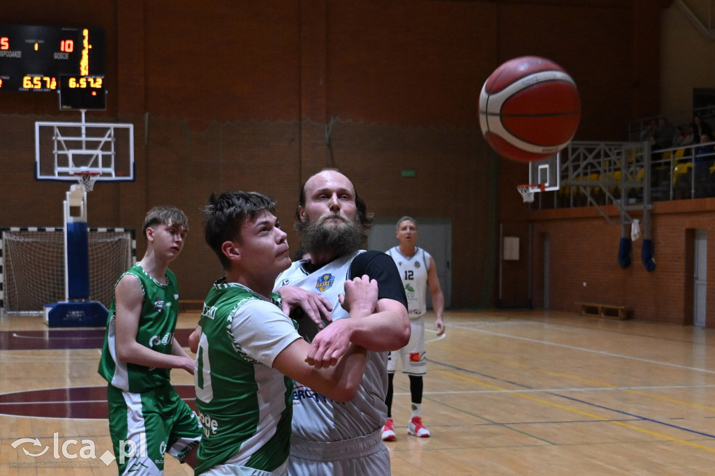  KS Basket Legnica miażdży rywali!