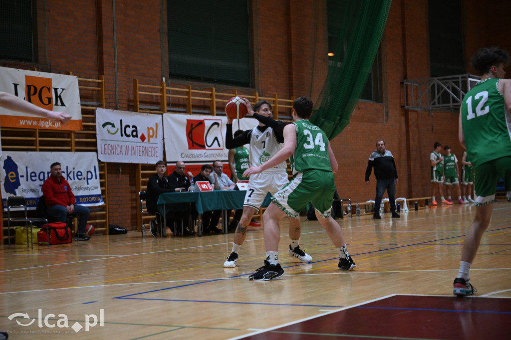  KS Basket Legnica miażdży rywali!