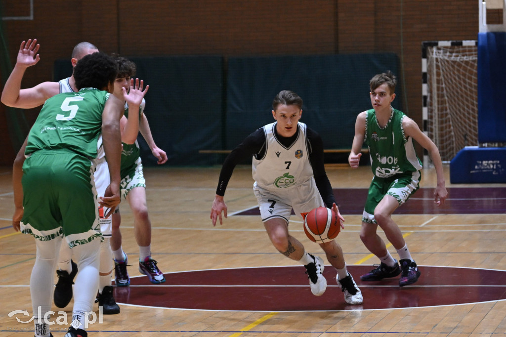  KS Basket Legnica miażdży rywali!