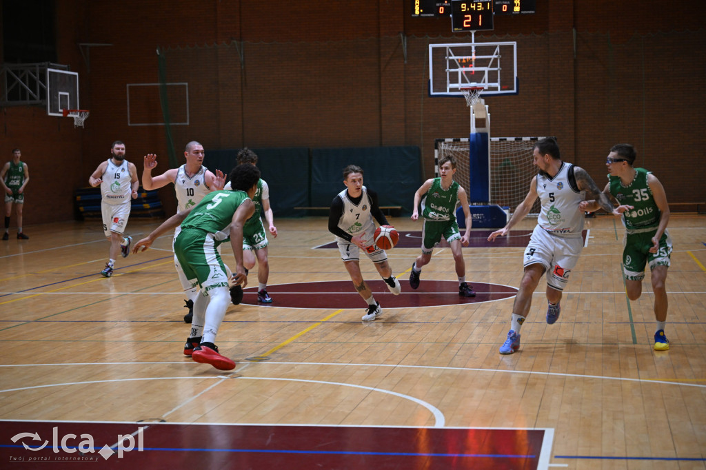  KS Basket Legnica miażdży rywali!