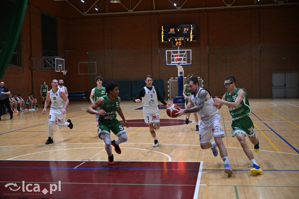  KS Basket Legnica miażdży rywali!