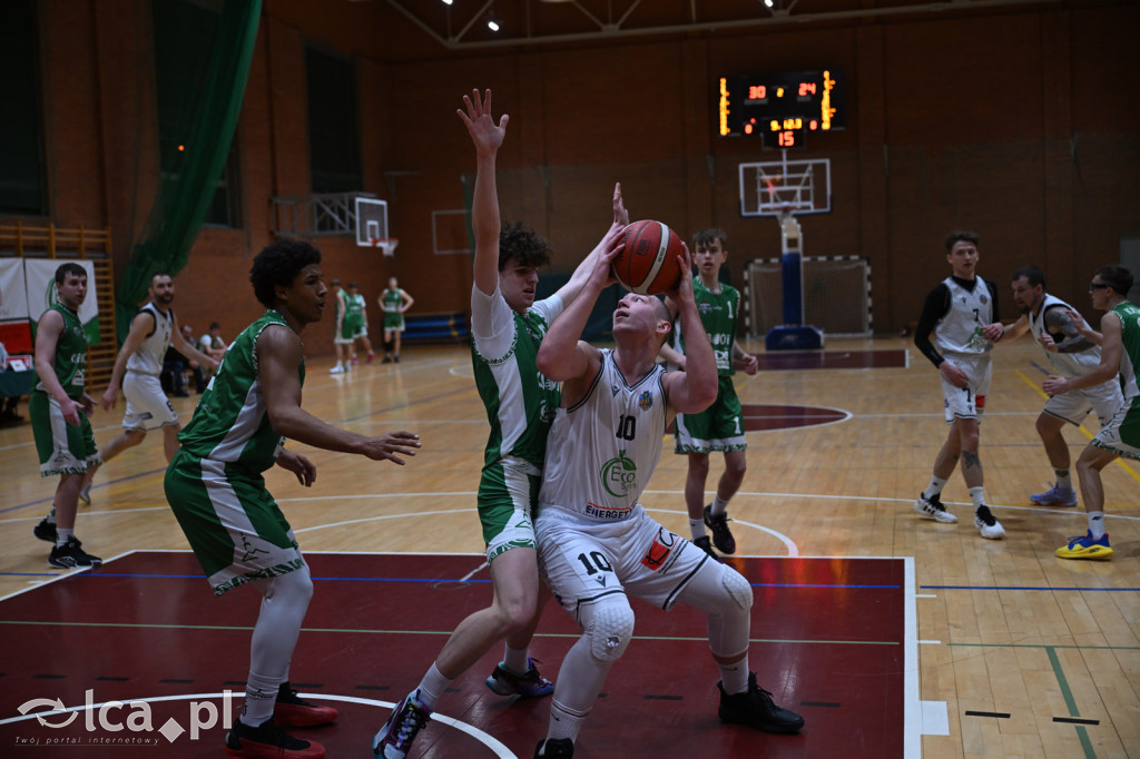  KS Basket Legnica miażdży rywali!