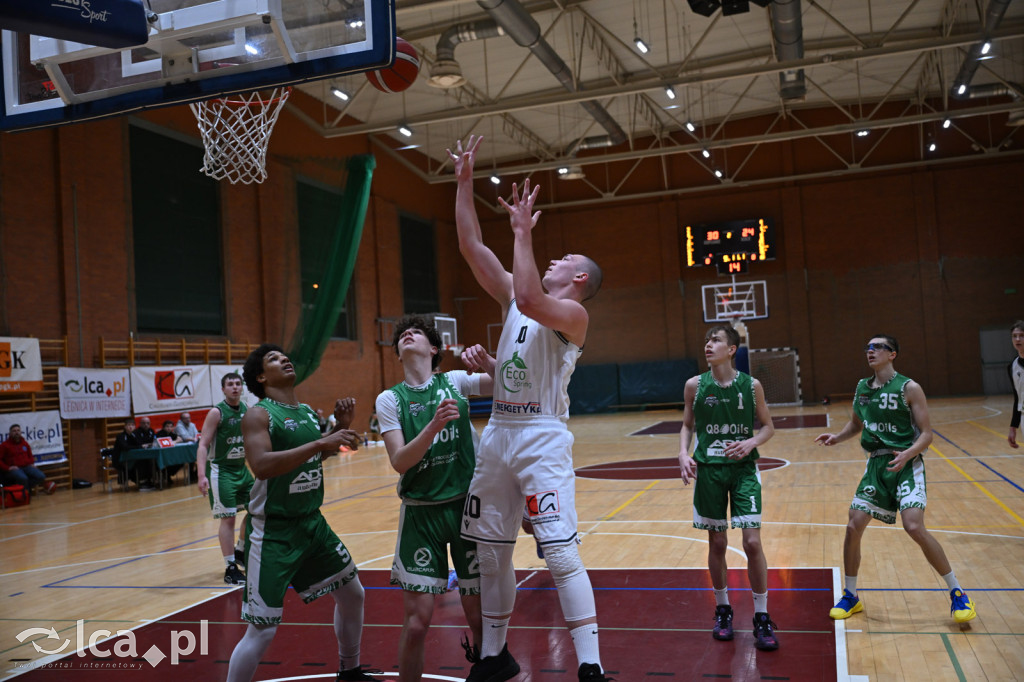  KS Basket Legnica miażdży rywali!