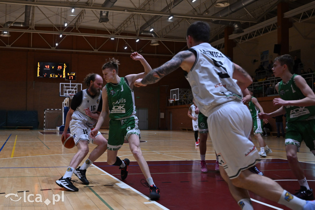  KS Basket Legnica miażdży rywali!