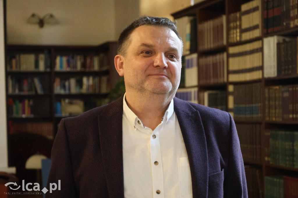 Ukraińska półka z książkami już dostępna w LBP