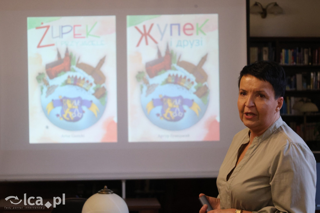 Ukraińska półka z książkami już dostępna w LBP