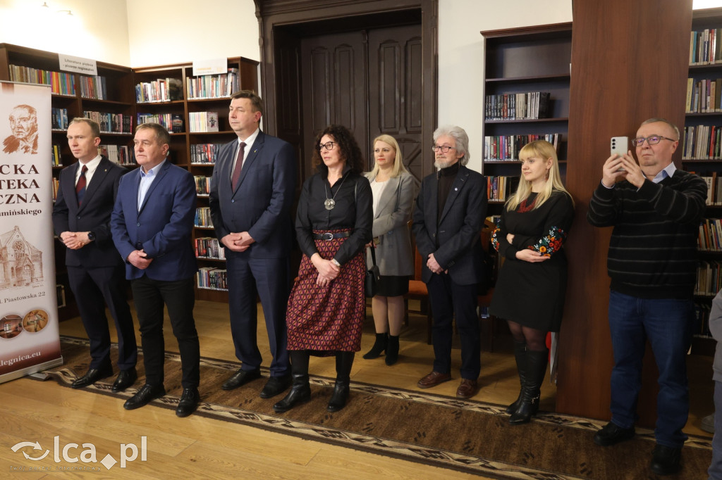 Ukraińska półka z książkami już dostępna w LBP