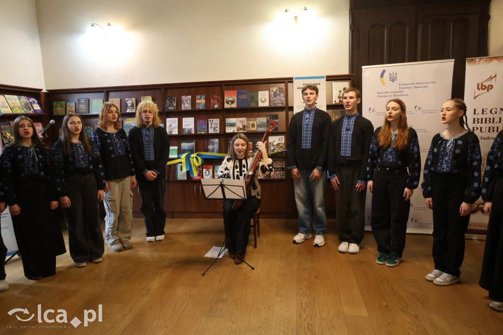 Ukraińska półka z książkami już dostępna w LBP