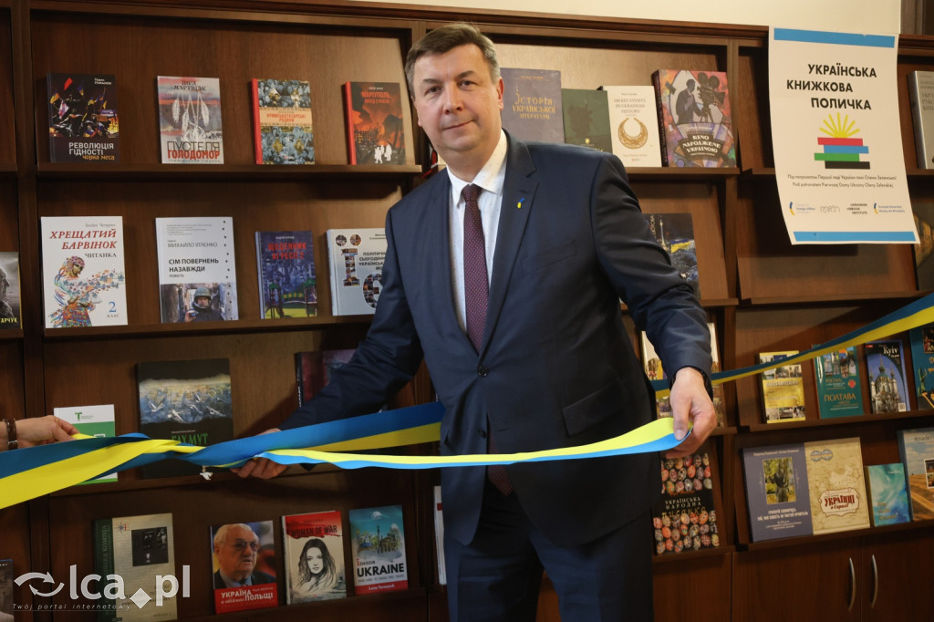 Ukraińska półka z książkami już dostępna w LBP