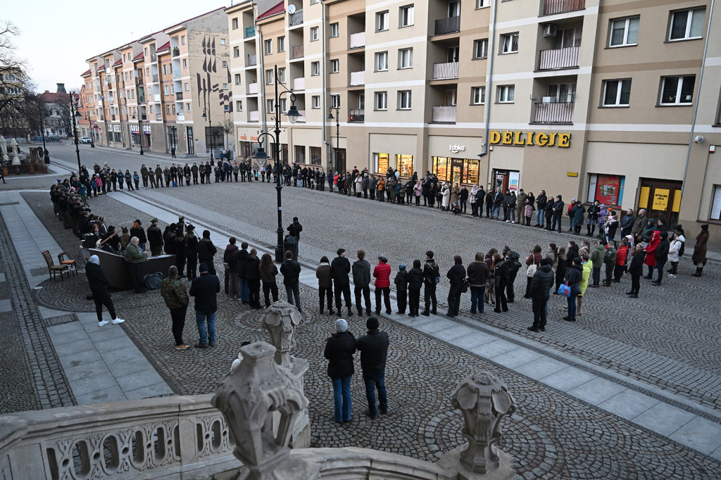 Braterski Krąg, harcerskie pieśni w centrum miasta