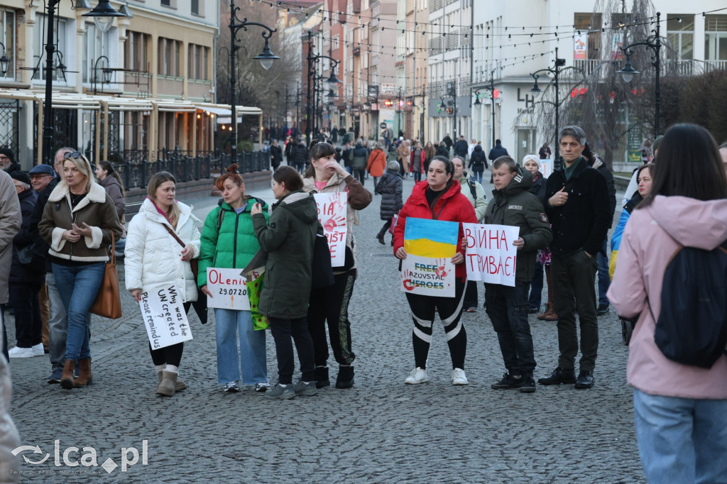 Legniczanie upamiętnili trzecią rocznicę wojny