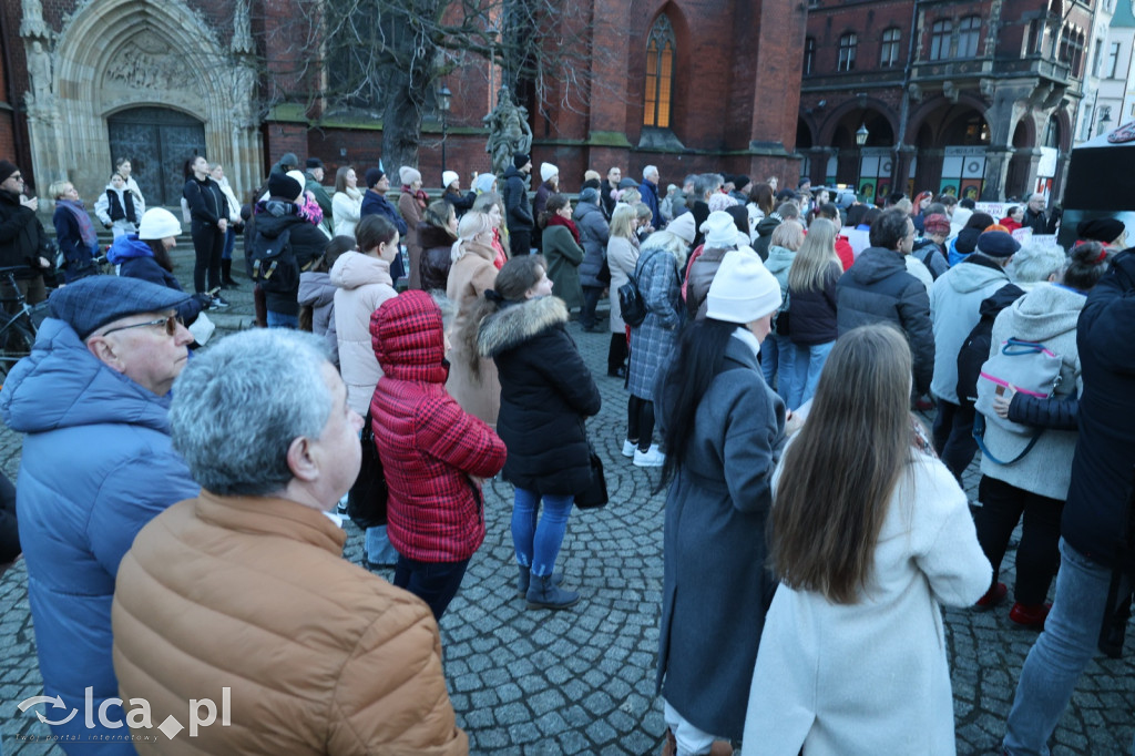 Legniczanie upamiętnili trzecią rocznicę wojny