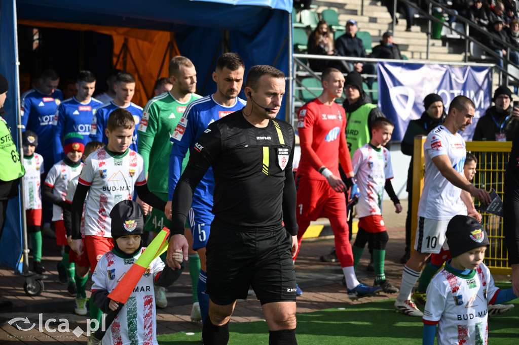 Miedź Legnica przegrywa z Polonią Warszawa