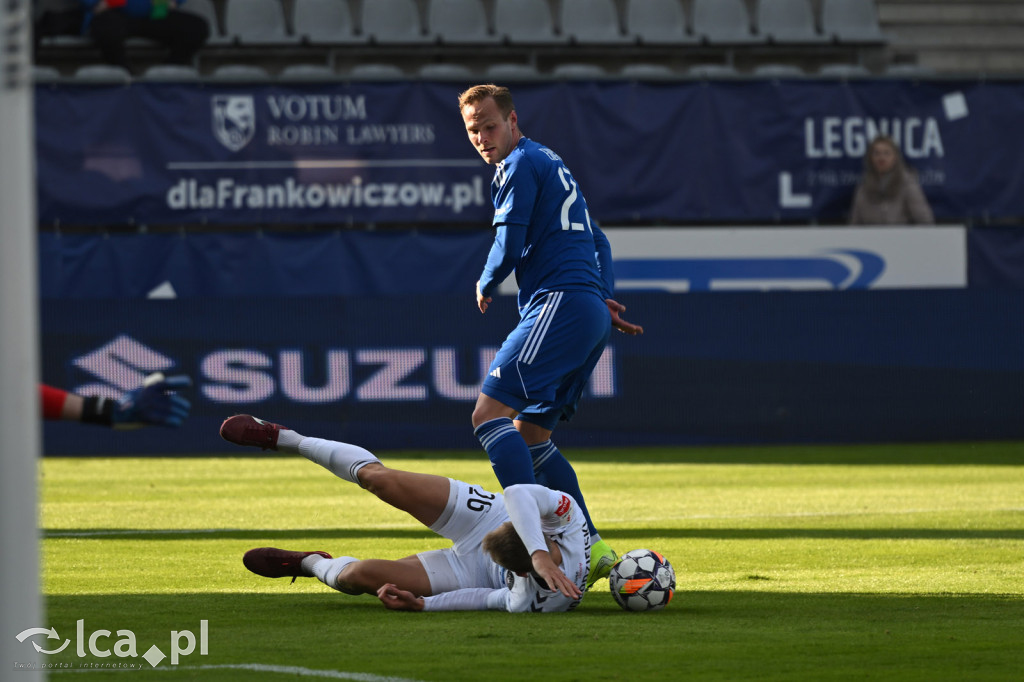 Miedź Legnica przegrywa z Polonią Warszawa