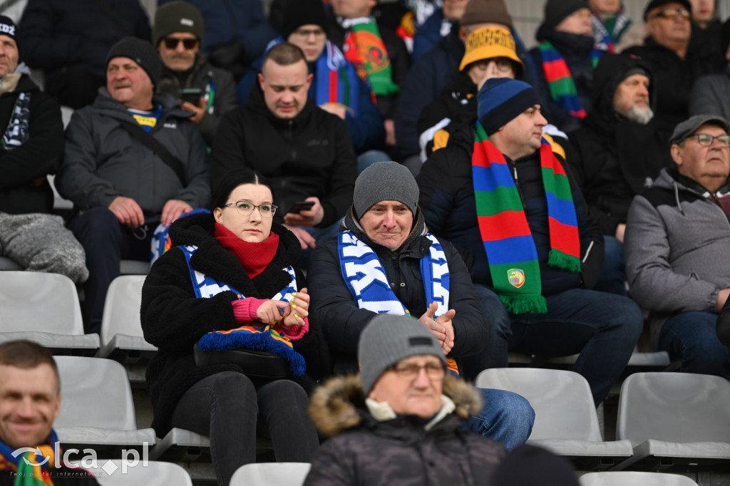 Znajdź się na zdjęciu Miedzi Legnica z Polonią