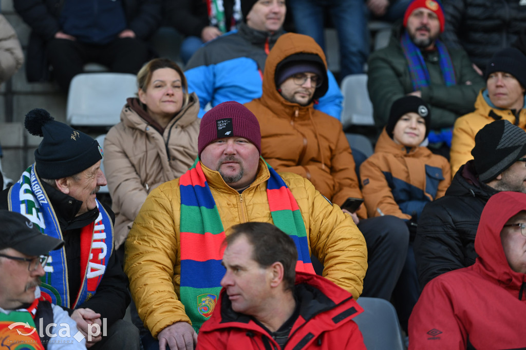 Znajdź się na zdjęciu Miedzi Legnica z Polonią