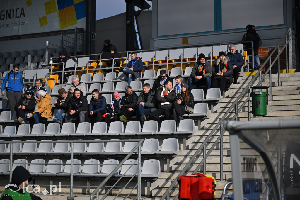 Znajdź się na zdjęciu Miedzi Legnica z Polonią