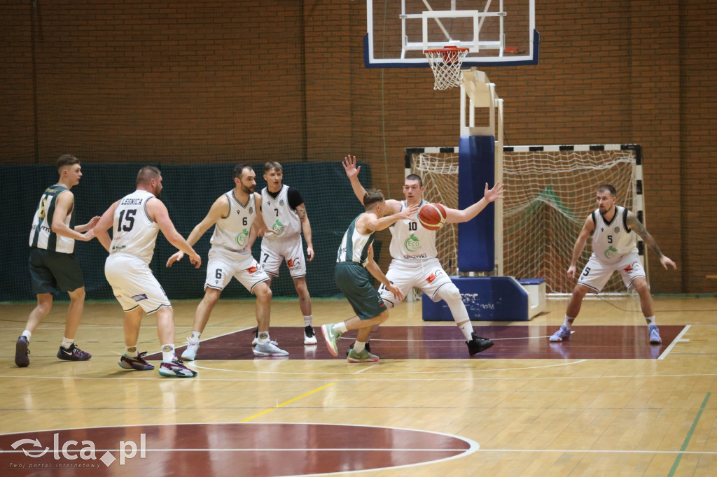 Basket Legnica rozgromił Green Star Zielona Góra