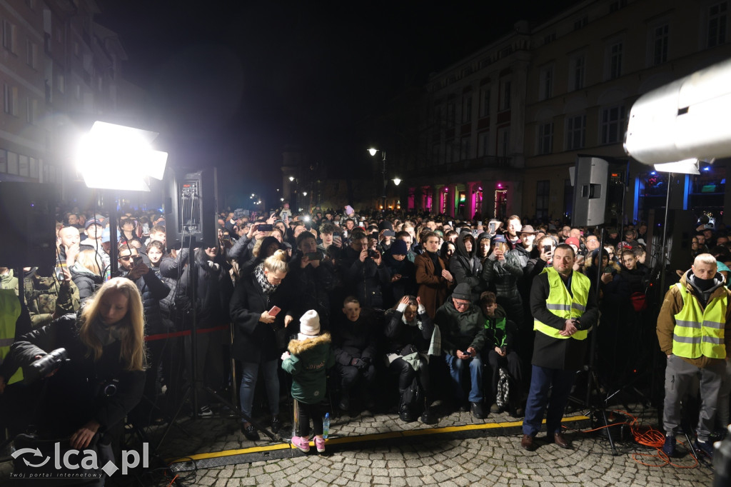 Sławomir Mentzen na wiecu – tłumy na rynku