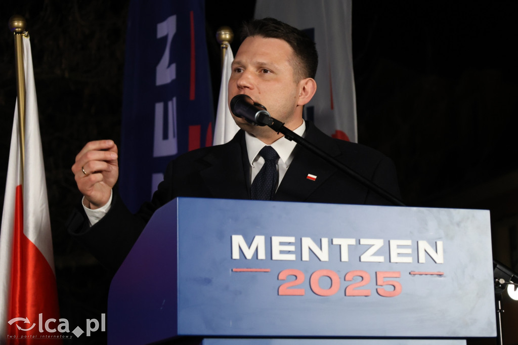 Sławomir Mentzen na wiecu – tłumy na rynku