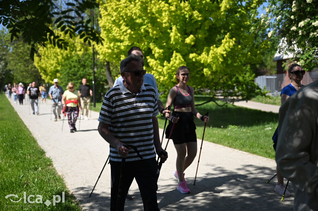 Z kijkami i Drapikami ruszyli przez park