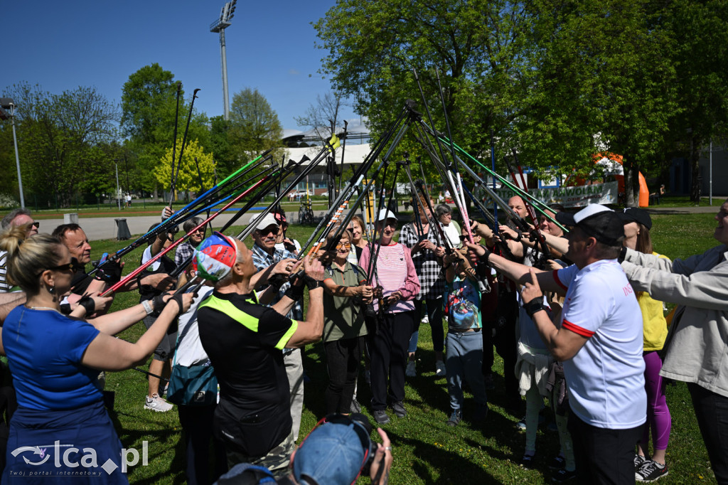 Z kijkami i Drapikami ruszyli przez park