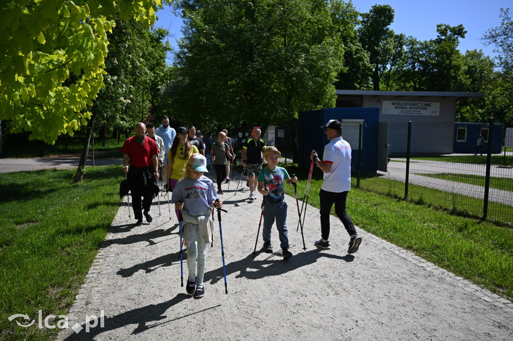 Z kijkami i Drapikami ruszyli przez park