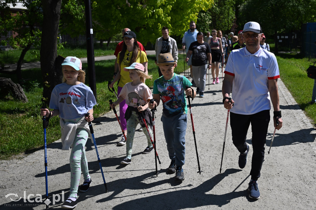 Z kijkami i Drapikami ruszyli przez park