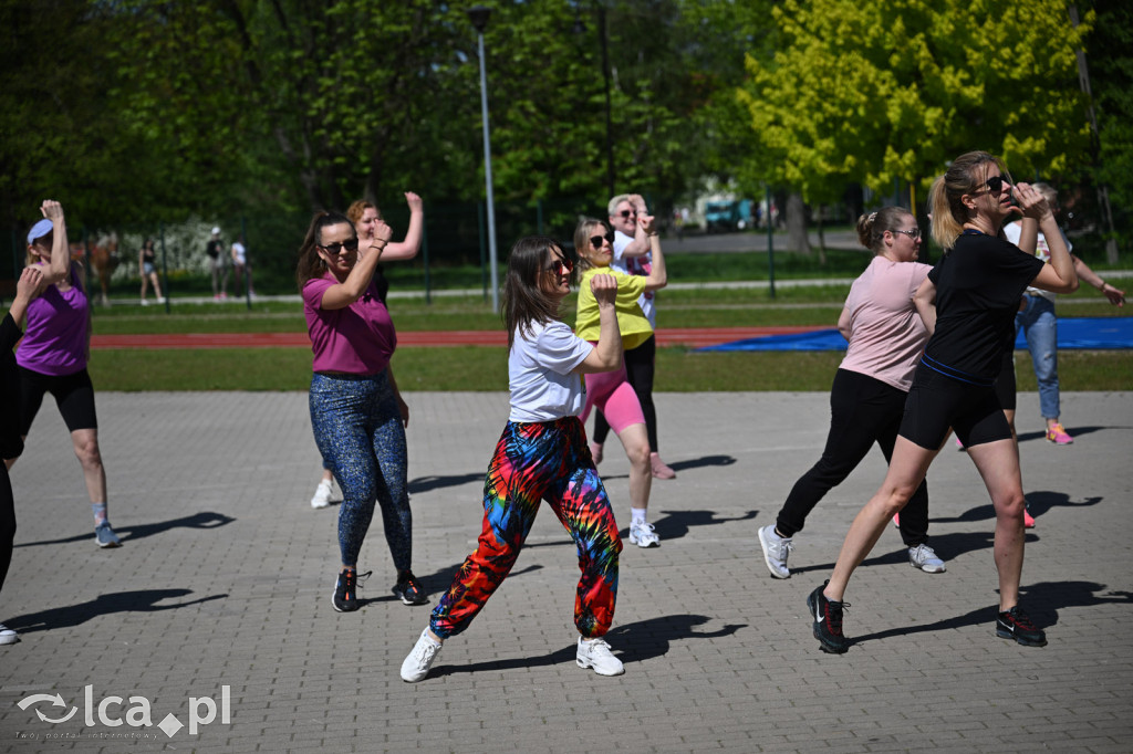 Finał majówki na sportowo w rytmie zumby z Adamem