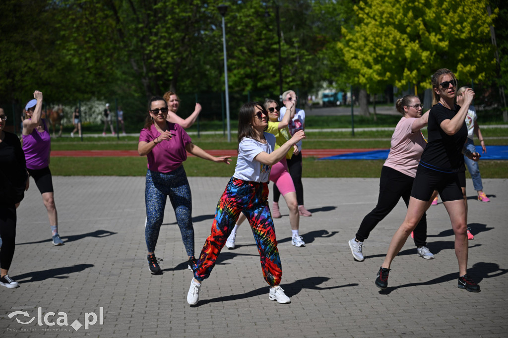 Finał majówki na sportowo w rytmie zumby z Adamem