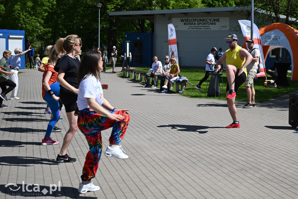 Finał majówki na sportowo w rytmie zumby z Adamem