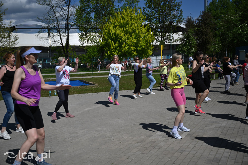 Finał majówki na sportowo w rytmie zumby z Adamem