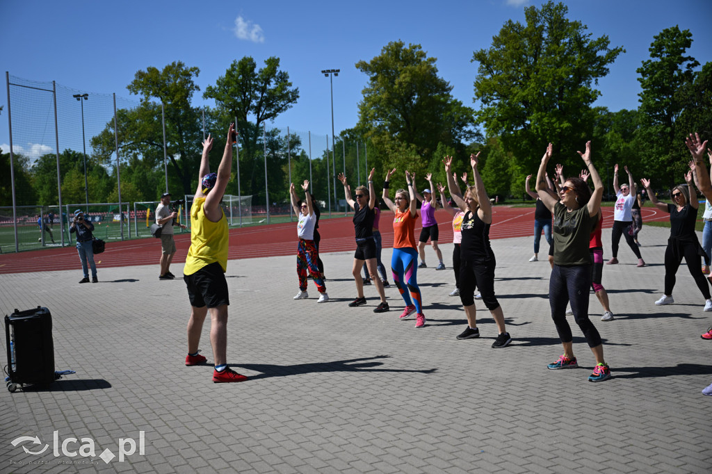 Finał majówki na sportowo w rytmie zumby z Adamem
