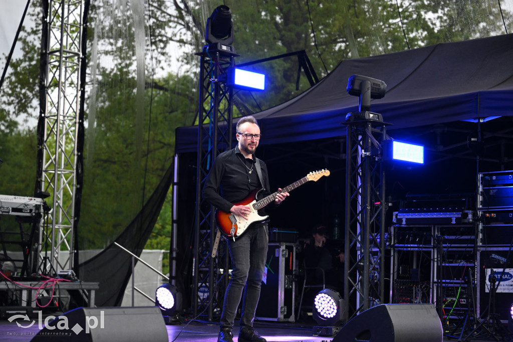 Legniczanie świętowali mimo deszczu