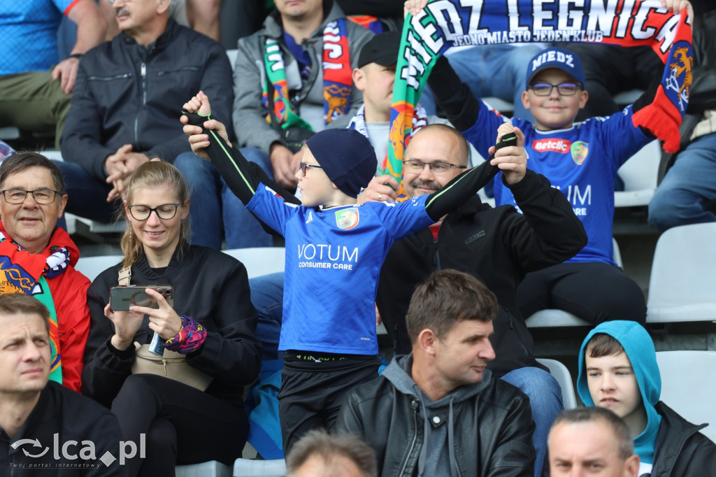 Blisko 5 tysięcy widzów na meczu Miedzi