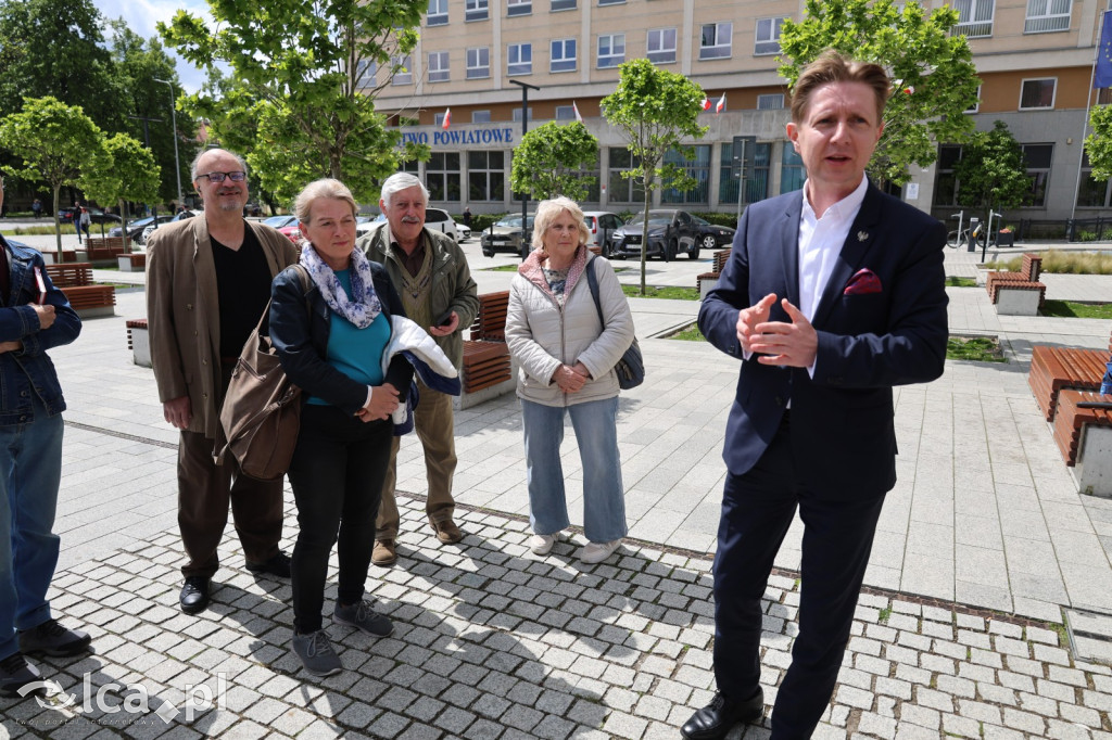 Artur Bartoszewicz spotkał się z mieszkańcami