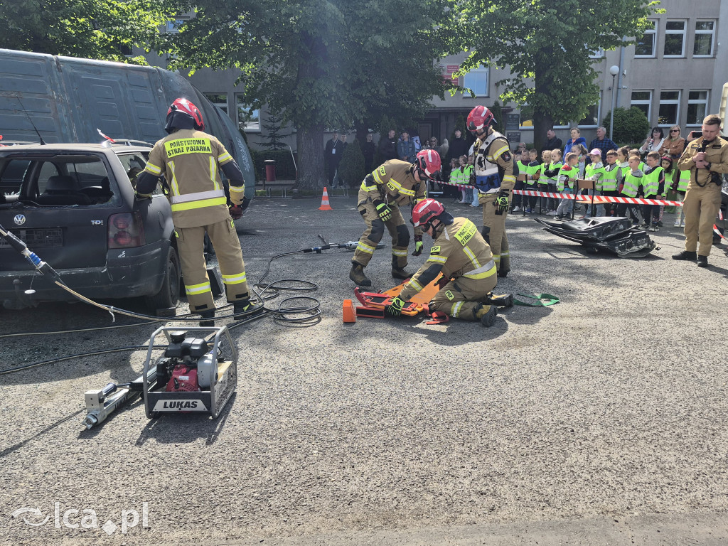 Wielkie ciężarówki i nowoczesny sprzęt
