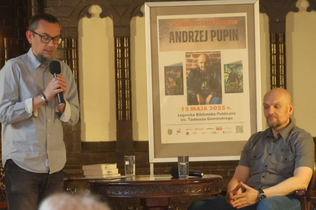 Spotkanie z Andrzejem Pupinem w bibliotece