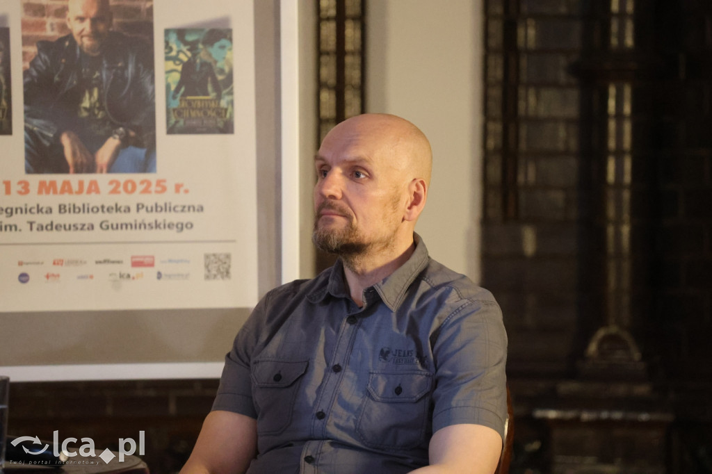 Spotkanie z Andrzejem Pupinem w bibliotece