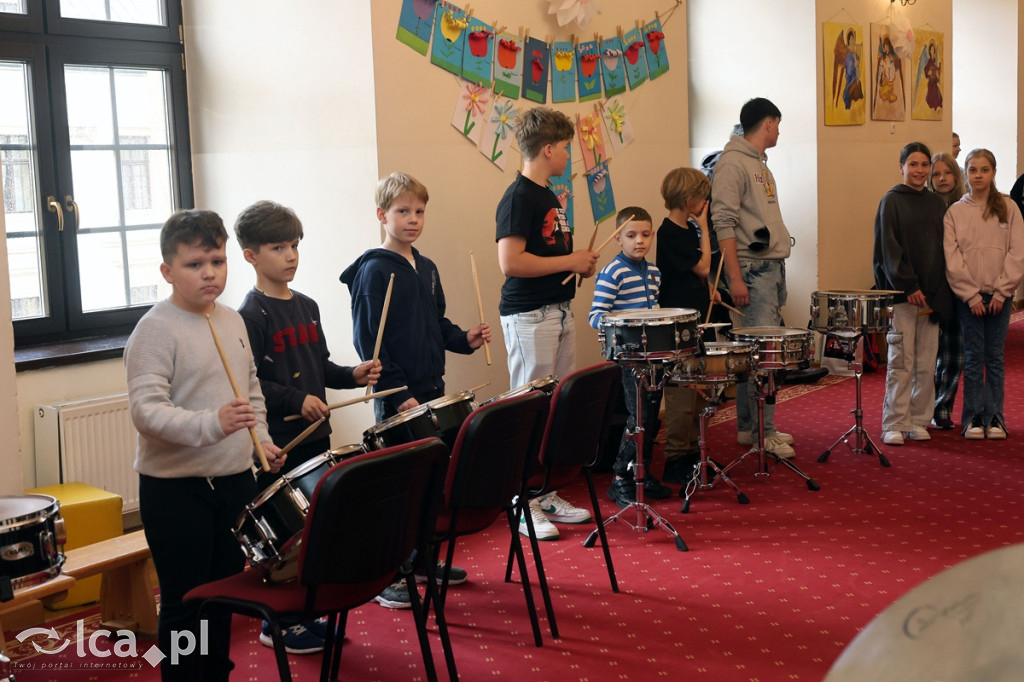 Parada perkusyjna Drum Battle 2025 w ZSM