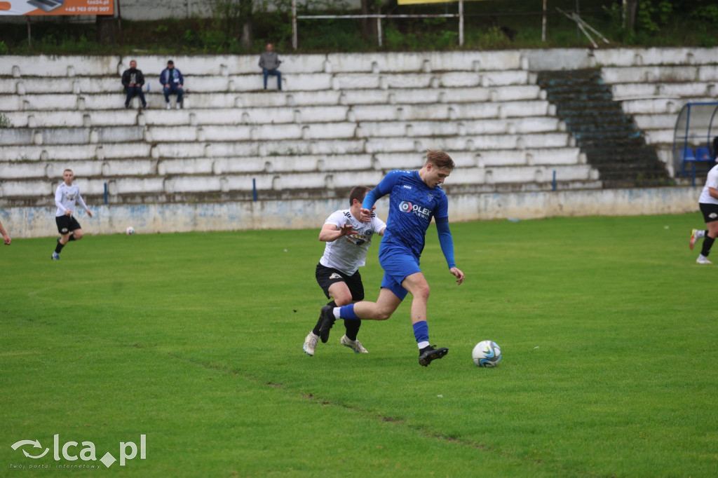 Remisowy festiwal goli w Legnicy