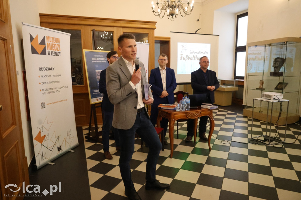 Promocja książki o Konfeksie Legnica