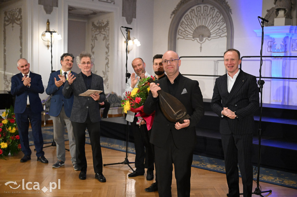 Lutnia Jerzego Lubana dla łódzkiego chóru
