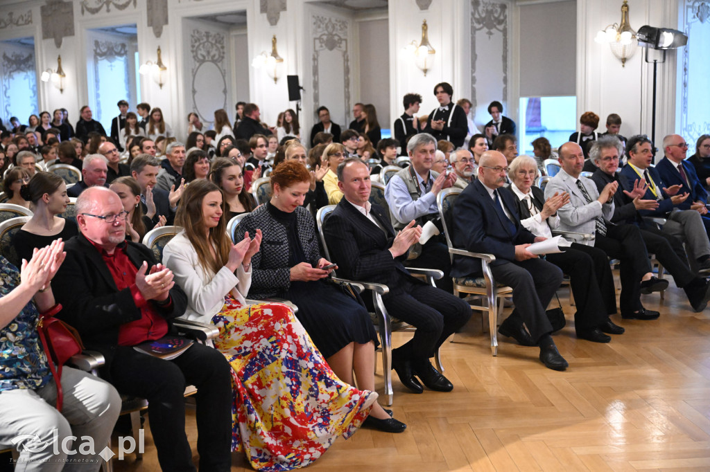 Lutnia Jerzego Lubana dla łódzkiego chóru
