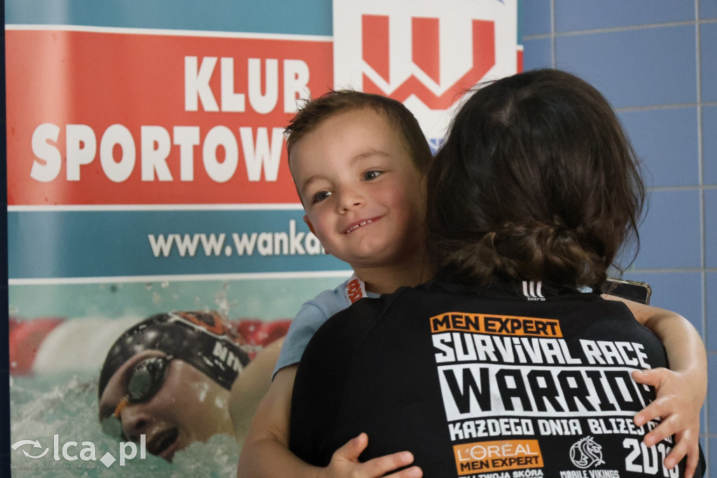 Zawody pływackie na Dzień Dziecka